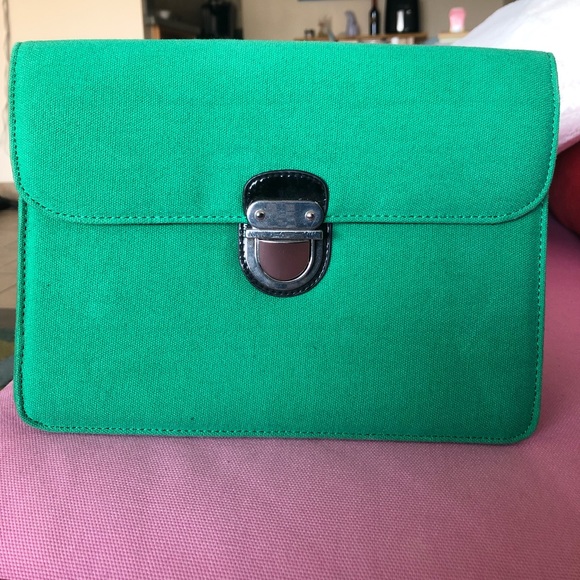Envelope Clutch - Picture 2 of 6